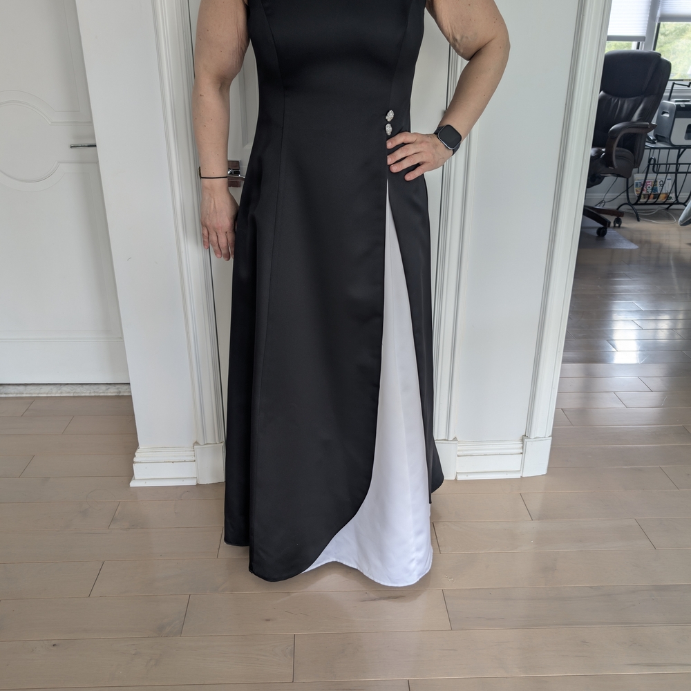 Betsy & Adam Black Maxi Dress with White Inner Panel